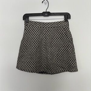Forever 21 Black and White Mini Skirt
